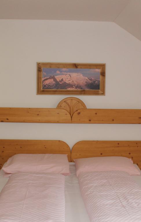 Appartementhaus Lechnerhof Brunico Cameră foto