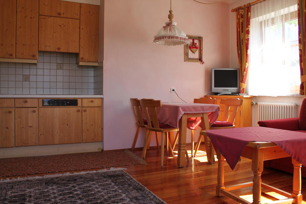 Appartementhaus Lechnerhof Brunico Cameră foto